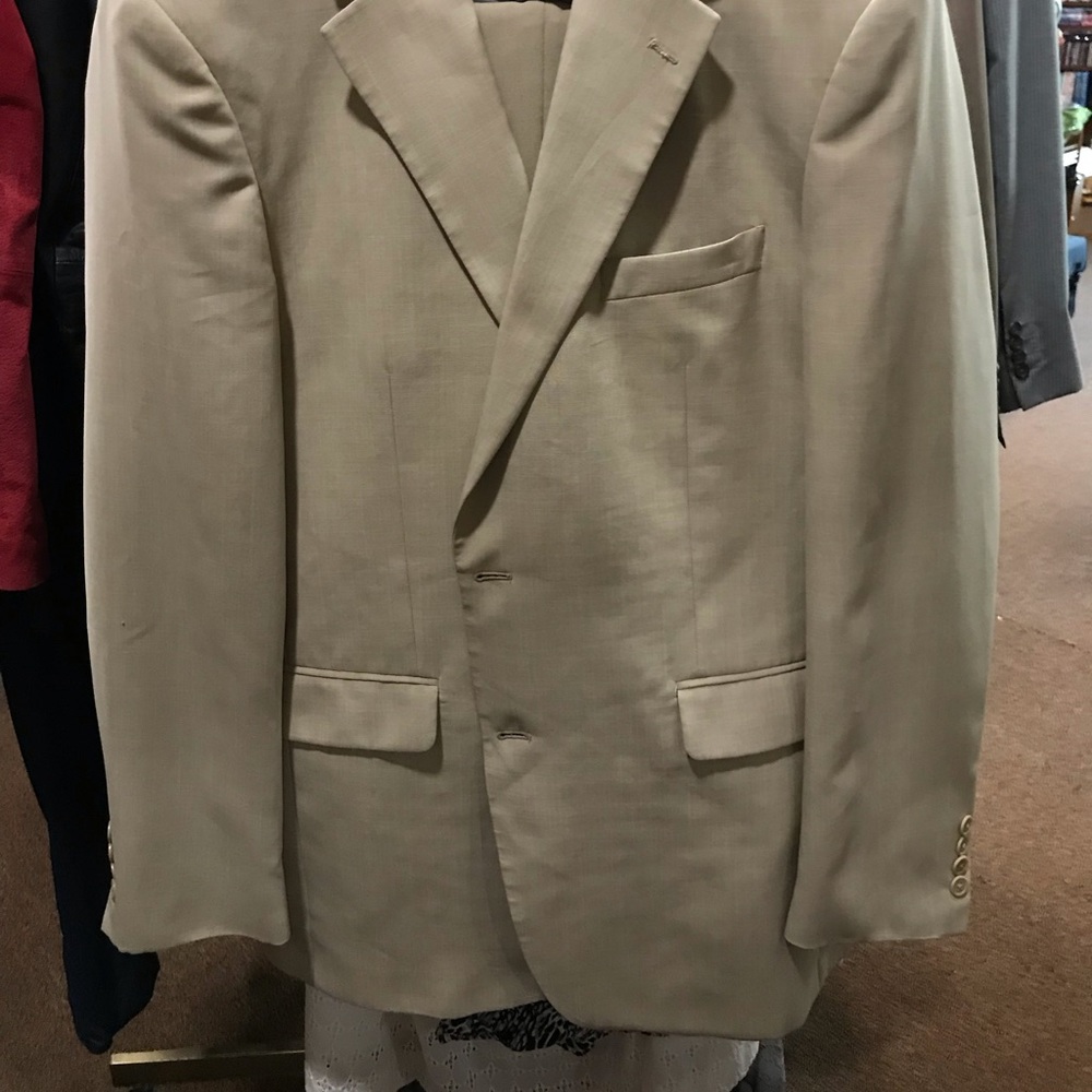 Men’s Suits